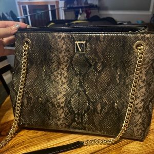 Victoria’s Secret Purse & Wallet